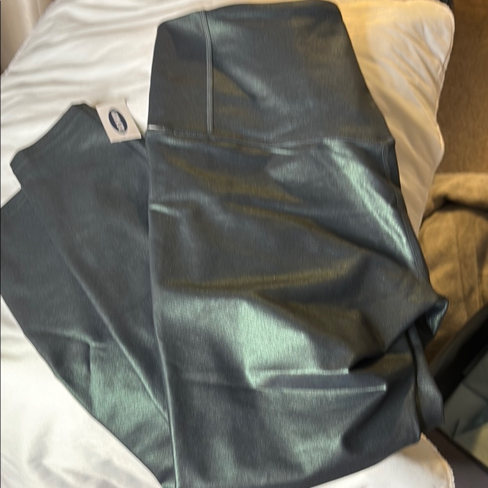 Old Navy Shiny Gray Leggings